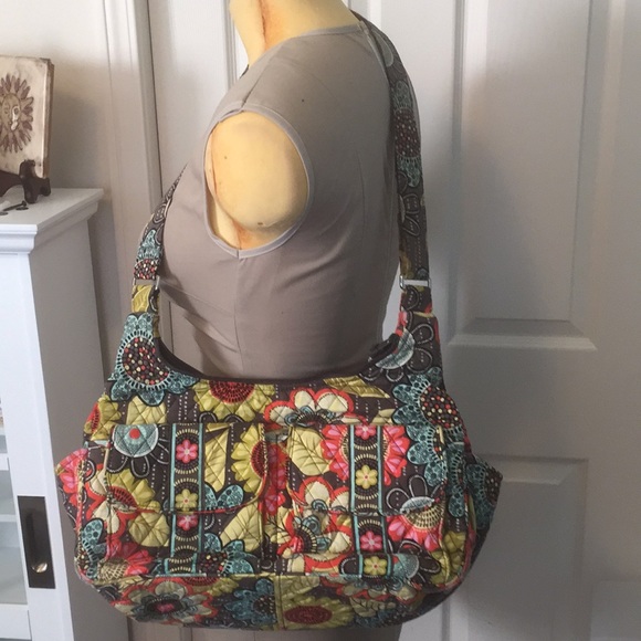 Vera Bradley Handbags - Vera Bradley Floral Purse